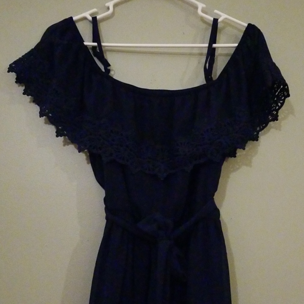Dress - Picture 2 of 7